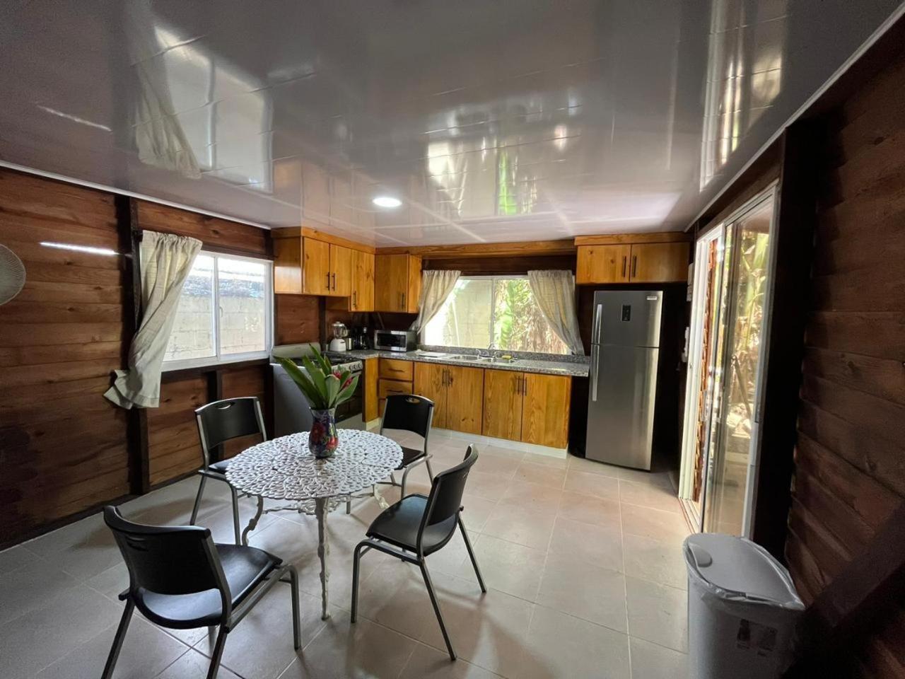 산티아고 데 로스 카바예로스 Sana El Jardin Secreto 호스텔 외부 사진