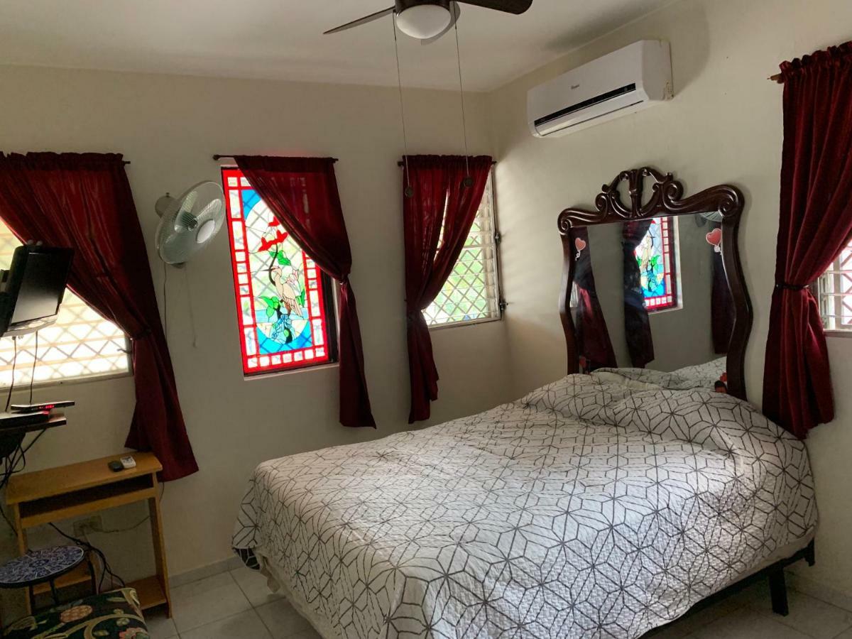 산티아고 데 로스 카바예로스 Sana El Jardin Secreto 호스텔 외부 사진